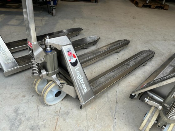 logitrans Pallet Truck Pic 11